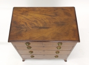 View 6: George III Fiddleback Mahogany Small Chest of Drawers, c. 1790