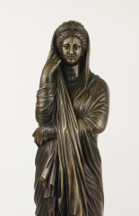 View 4: Grand Tour Bronze Figure of Pudicity, c. 1890