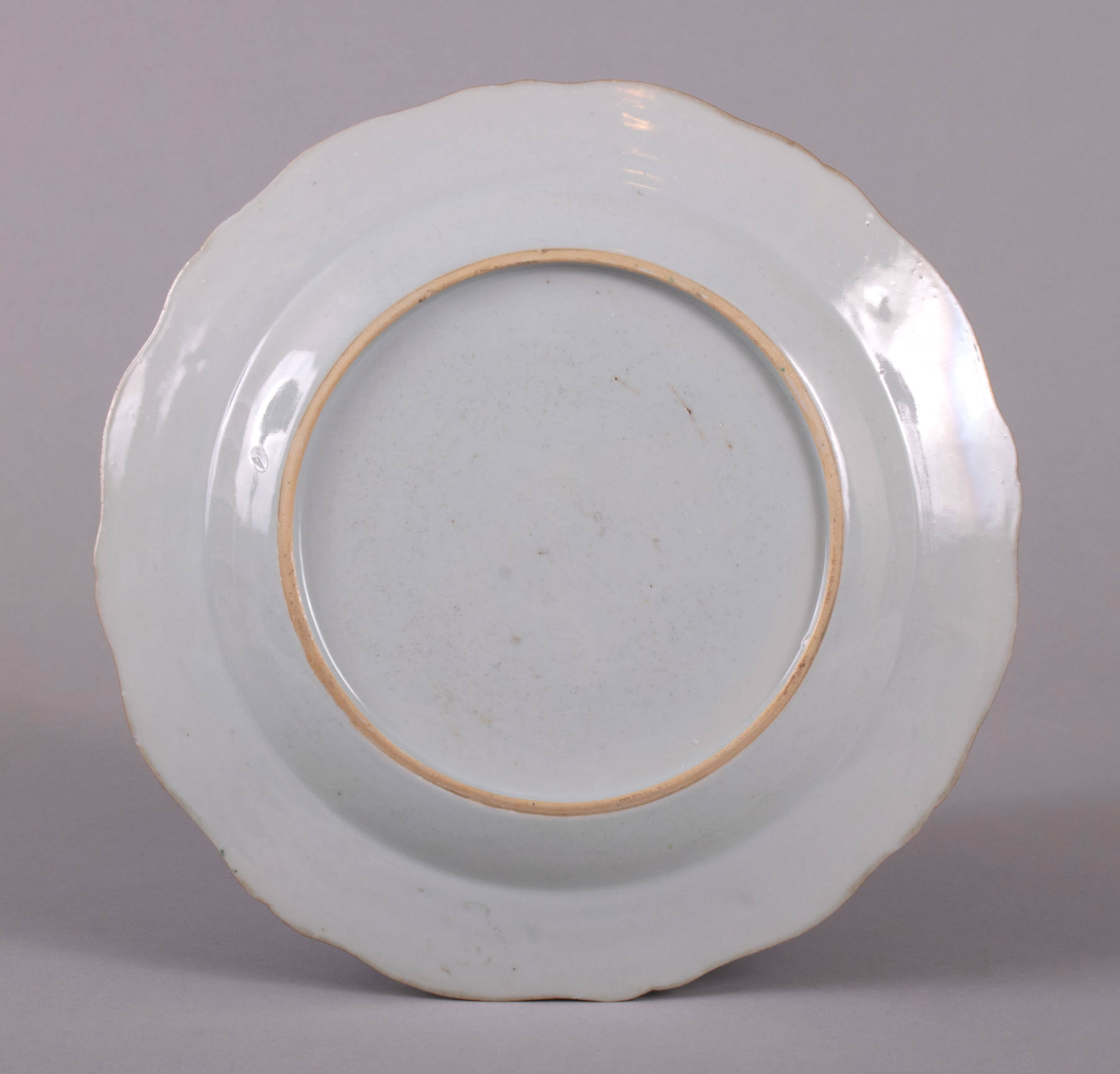 Chinese Export Pseudo Tobacco Leaf Plate, c. 1785