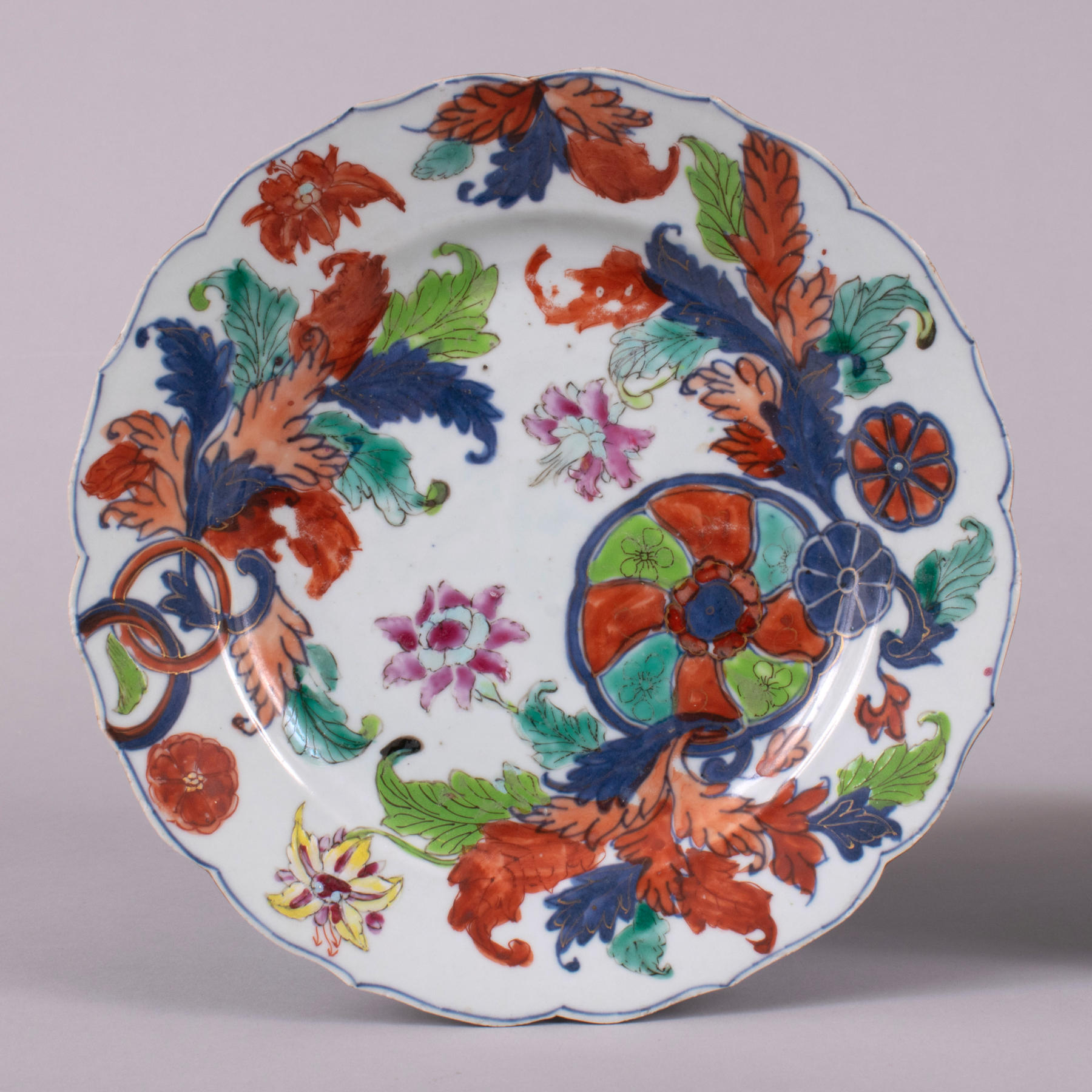 Pair of Chinese Export Pseudo Tobacco Leaf Plates, c. 1775