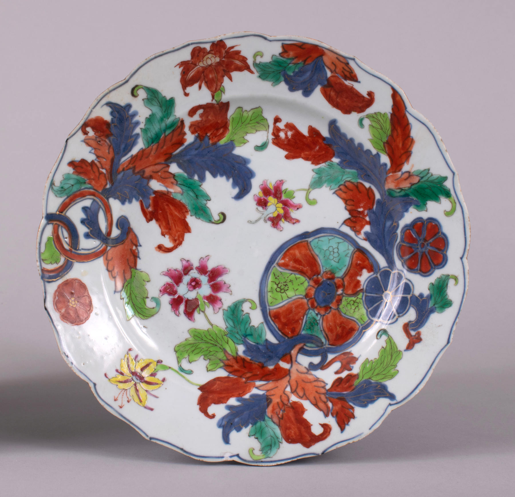 Pair of Chinese Export Pseudo Tobacco Leaf Plates, c. 1775