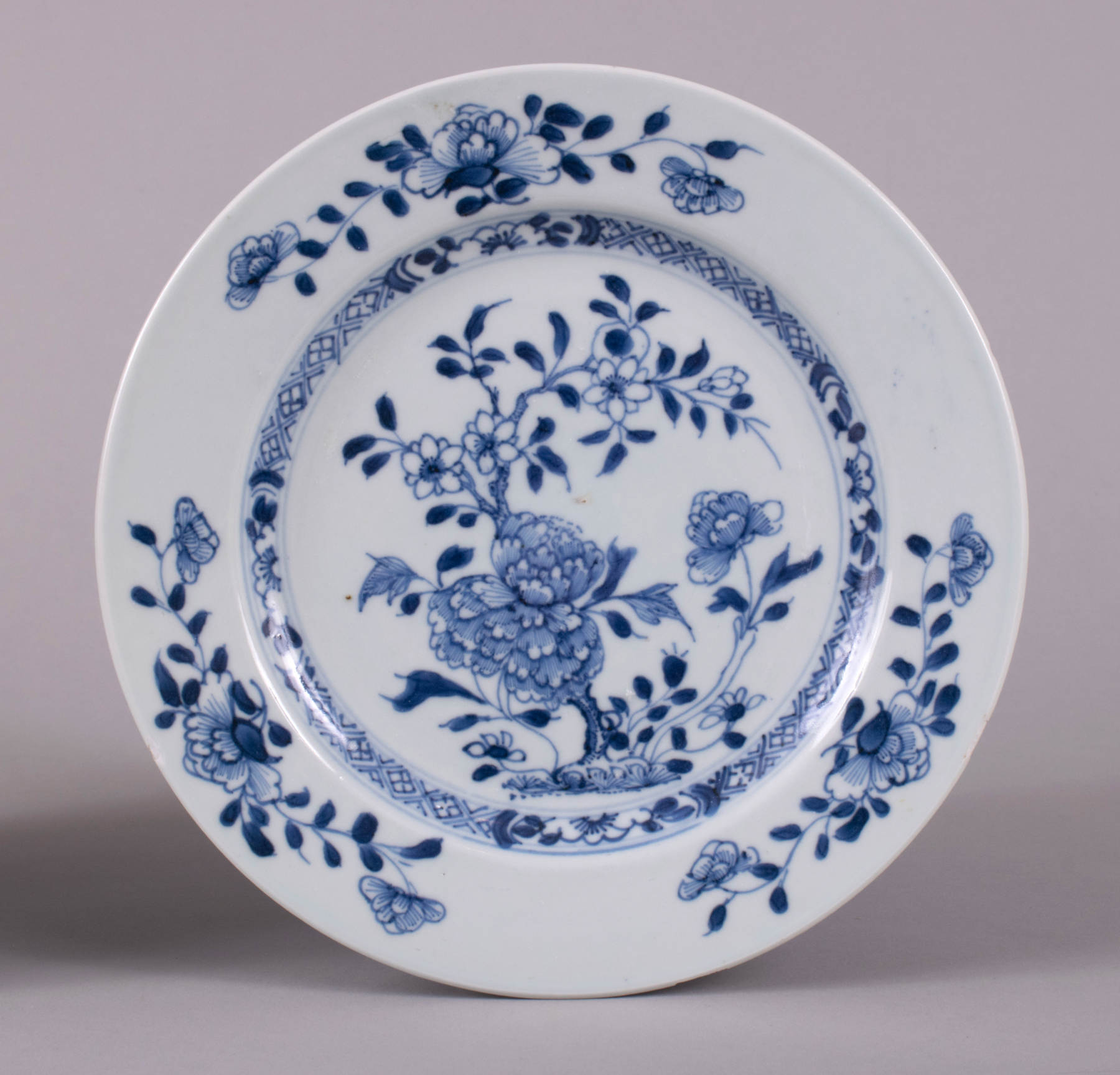 Pair of Chinese Export Plates from "The Nanking Cargo", c. 1751