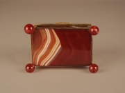 View 4: Fine Agate Box